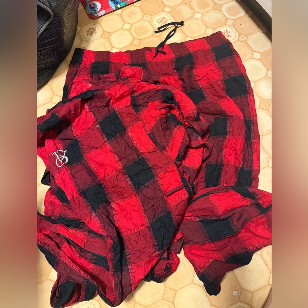 Victoria's Secret Red and Black Plaid Set